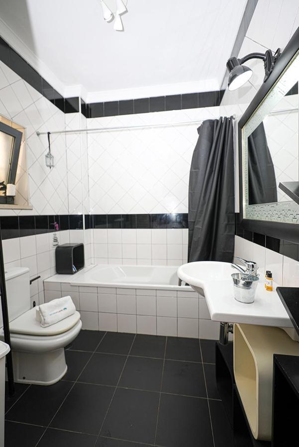 A64 - Barreira Holiday Flat In Lagos Leilighet Eksteriør bilde